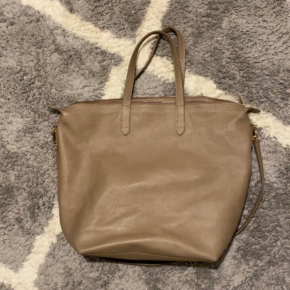 Cuyana Large Carryall Leather Tote